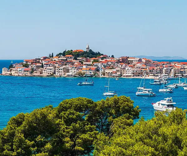 Best Destinations for Catamaran Rental in Croatia